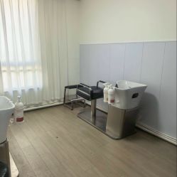 -LILI·HAIR SALON理理造型