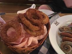 -皇冠自酿啤酒坊(中国红街5号楼店)
