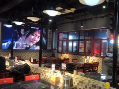 -马路牙子烧烤音乐酒馆(望京店)