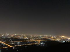 -鬼笑石后山停车场