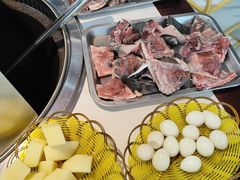 -铁锅年代地锅鸡•铁锅炖大鹅(黄家湖店)