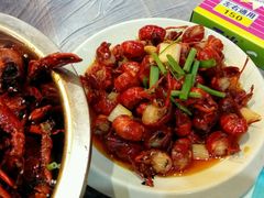 -巴厘龙虾·榜首油焖大虾(音乐学院·沿江酒馆店)
