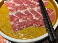 -一绪に和牛寿喜烧(罗湖益田假日店)