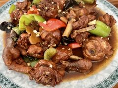 -美顺香食府鱼头老店(雪野湖店)