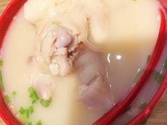 -张太婆老妈蹄花川菜馆·中华餐饮老字号(望平街店)