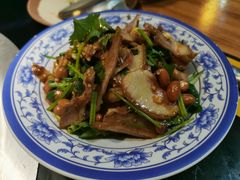 -锅来乐地锅鸡(安亭店)