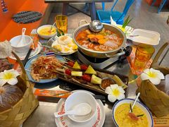 -小小集渔·泰式大排档(太古里香槟店)