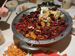 -小鱼小牛·鱼牛干锅·脆鱼火锅(世欧广场店)