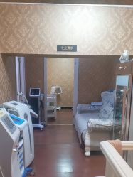 -瑶芳·痘院士专业祛痘·皮肤管理