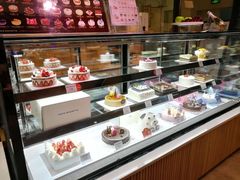 面包甜点陈列柜-巴黎贝甜(龙之梦购物中心虹口店)