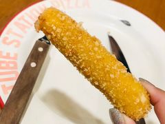 炸芝士条-Tube station站点比萨(王府井百货店)
