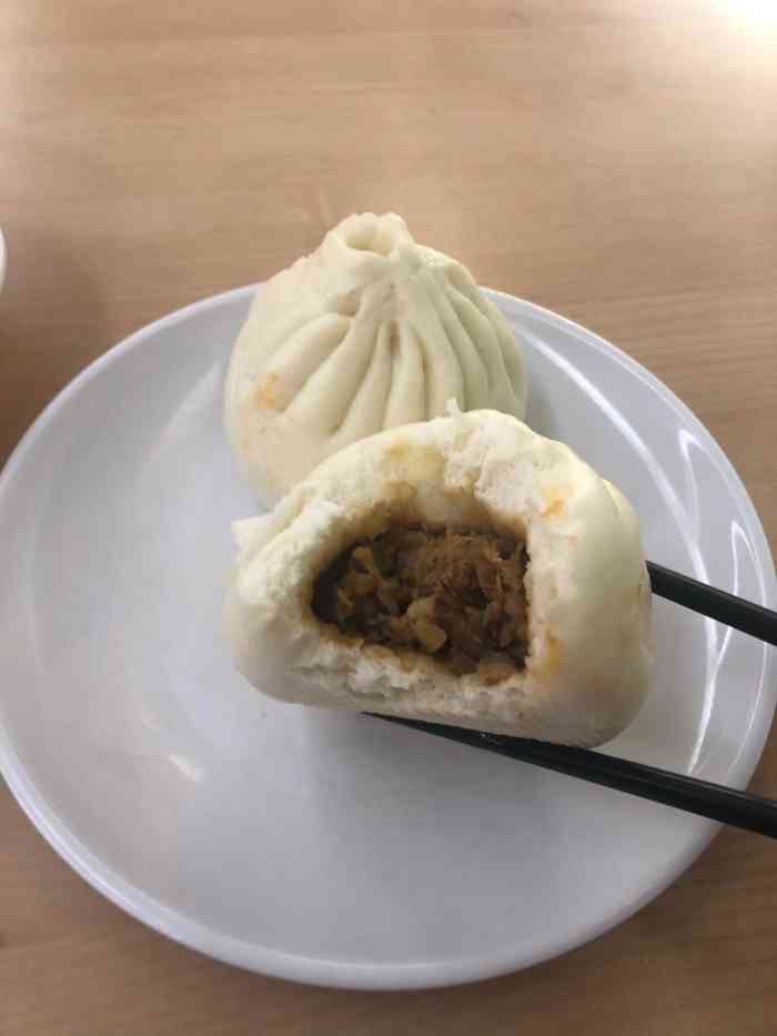 孙记包子(向阳西街店)-"这个在大同本地挺出名的一个连锁包子铺,我.
