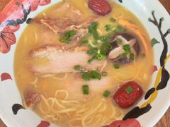 -千金一碗·宝岛一村(韩国街店)