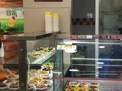 -六和餐饮(东城根店)