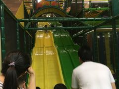 -蒙特利亲子乐园