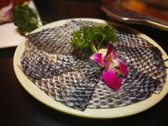 通威鱼皮-大龙辣火锅·龙虾·烧烤(湖滨新天地店)