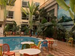 -兴芮温泉度假区