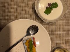 -格桑花开药膳蔬食文化空间