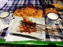 -马路牙子地桌烤肉(工体店)