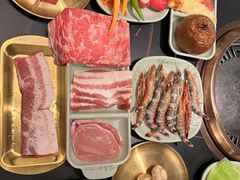 -梨花甄选自助烤肉(小寨原力场店)