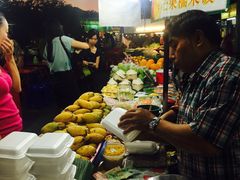 -芒果糯米饭摊子