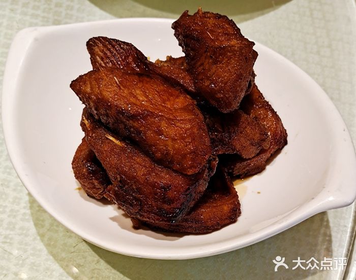 金时代顺风大酒店(汇银广场店)本帮熏鱼图片