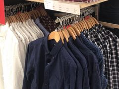 -优衣库(上海正大广场店)