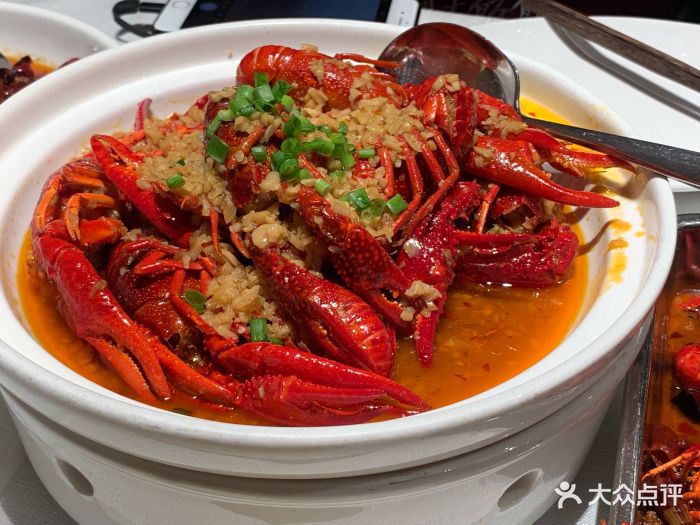 胡大饭馆(簋街五店)蒜蓉龙虾图片 - 第1张