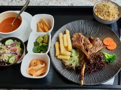 法式香煎羊扒-华强广场酒店-椰香高空自助餐厅