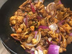 -胡须佬鸡煲四季火锅店(石厦西村直营店)