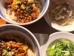 -沪西老弄堂面馆(定西路店)