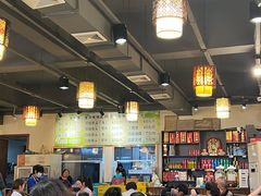 大堂-肖肖酸萝卜鱼火锅(总店)