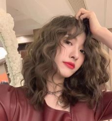 -Z.X HAIR SALON张新美业