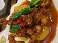 新疆大盘鸡-清真·玛丽亚新疆菜主题餐厅(浙江中路店)