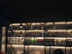 -Mx.cocktail bar