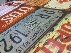 -扒虾小妹儿麻辣海鲜(宏图街店)