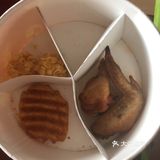 周末在家的下午茶：北京潮鸭披萨一份