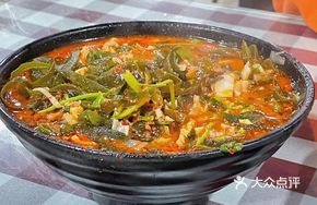 Sea Kelp Stir-Fried with Pork