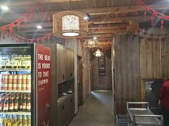 -头上红煨盐鸡·非遗院子餐厅