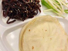 单饼老咸菜-渝新·干锅鸭头·川菜(总店)