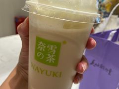 -奈雪的茶(金鹰广场店)