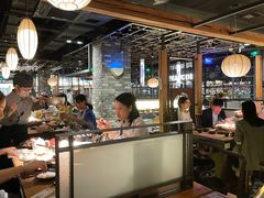 大堂-湊湊火锅·茶憩(杭州湖滨银泰in77店)