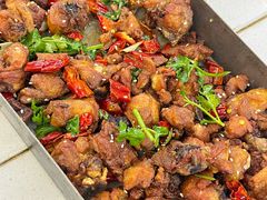 -老东镇啤酒屋海鲜加工·蒸汽海鲜·海鲜烧烤(台东店)