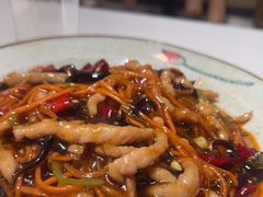 -辣小妮de川菜馆(红旗Mall店)
