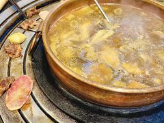 -阿山卓·野生菌火锅·纳西火塘烤肉