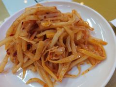 酸笋-红鼻子桂林米粉(金唐新光界店)