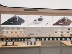 -华为授权体验店(中山公园来福士)