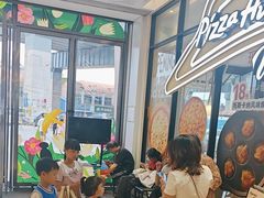 -必胜客(WOW龙归店)