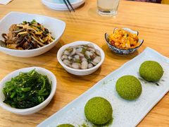 -璞臻汽锅餐厅(南京东路店)