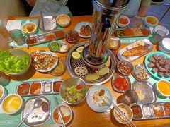 -唯成•韩国炭火烤肉 유성고기